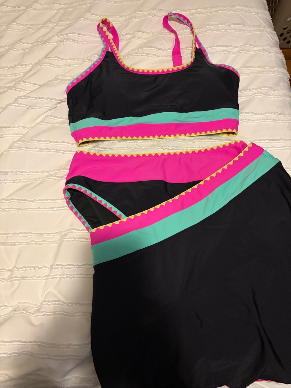 Popvil 3 piece Bikini Top and Skirt Set in Black, Hot Pink & Aqua